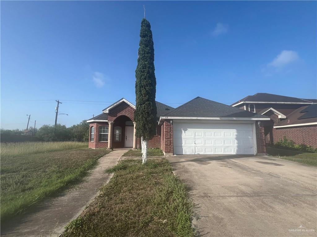 618 Melanie Drive — photo