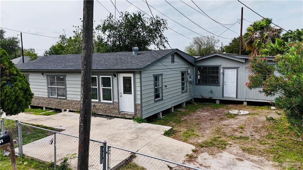 811 Sanchez Street — photo