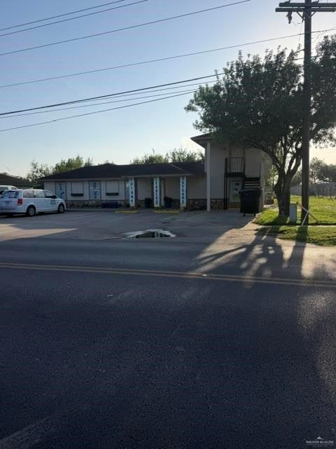 411 N Glasscock Boulevard — photo