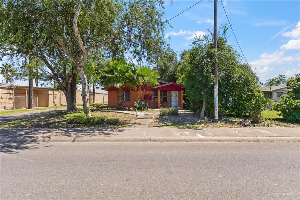 101 W Pike Boulevard — photo