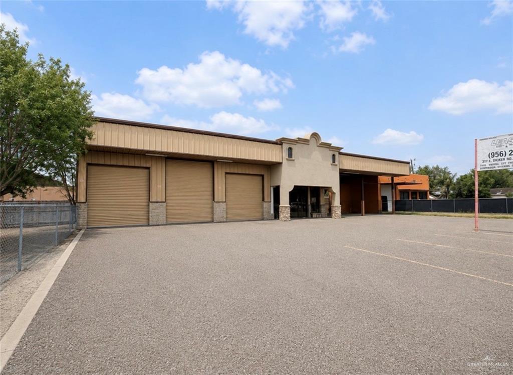317 E Dicker Drive, Pharr, TX 78577 — photo 2