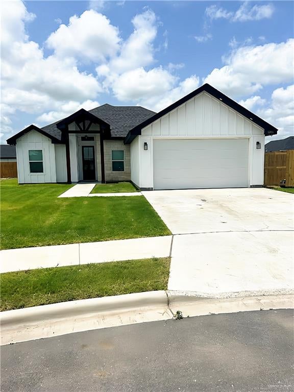 1205 Isabella Grace Street — photo