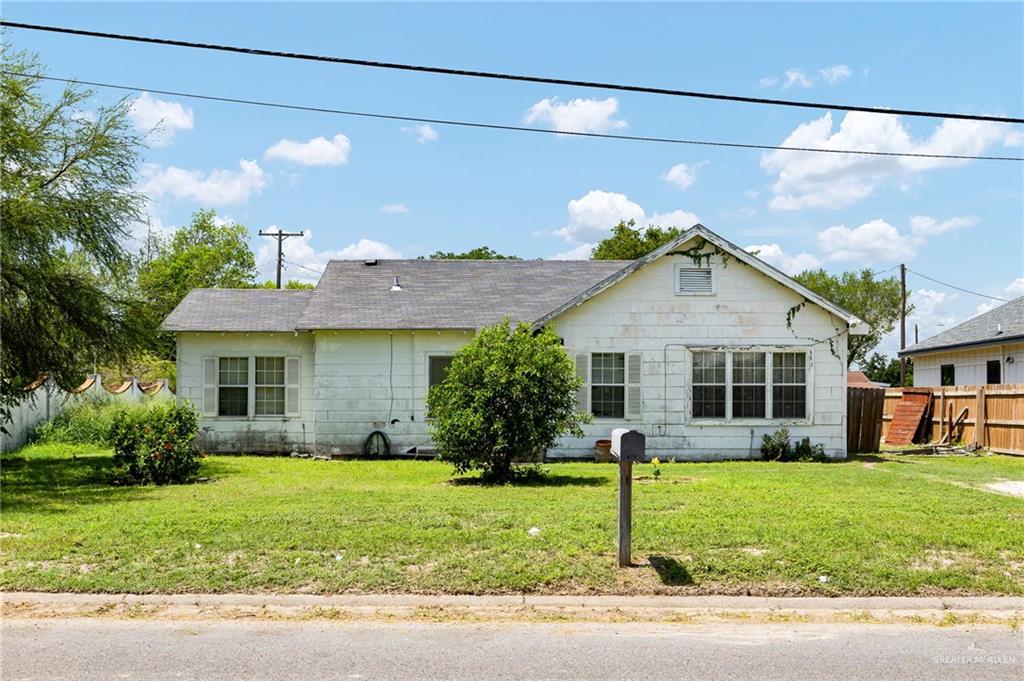 614 W Hill Drive — photo