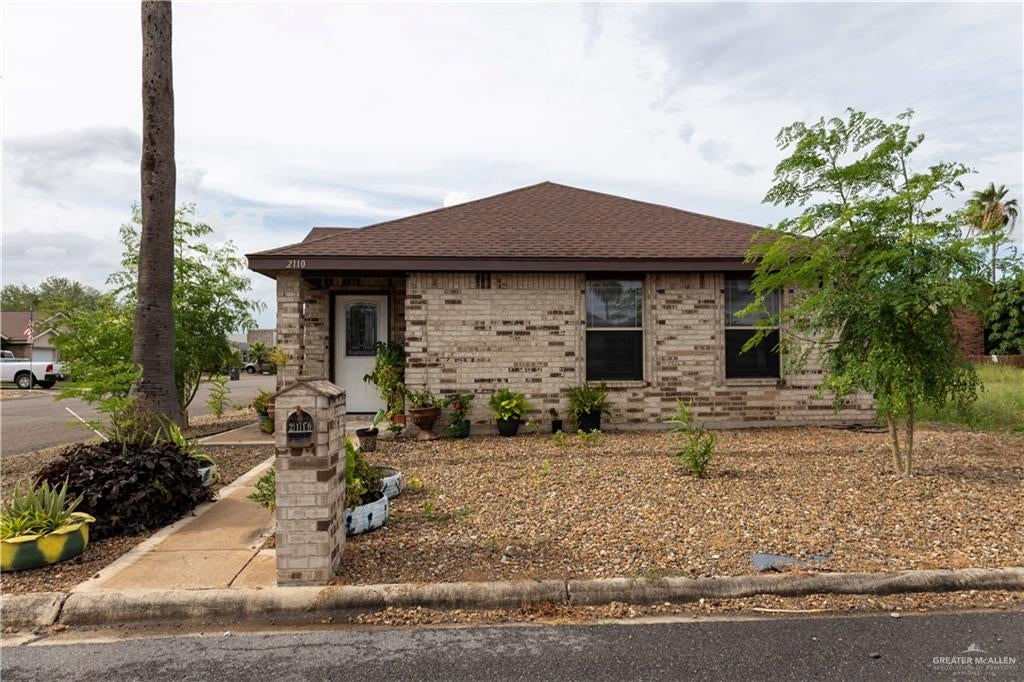 2110 Mauve Drive — photo