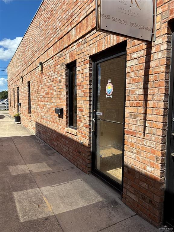 916 W Nolana Loop #C — photo