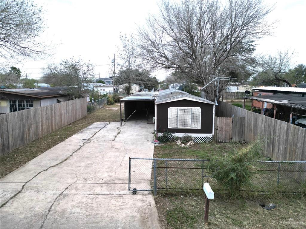 2314 E 11th Street — photo