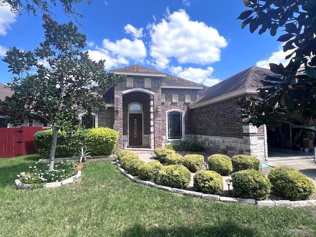 2102 Stonegate Drive — photo