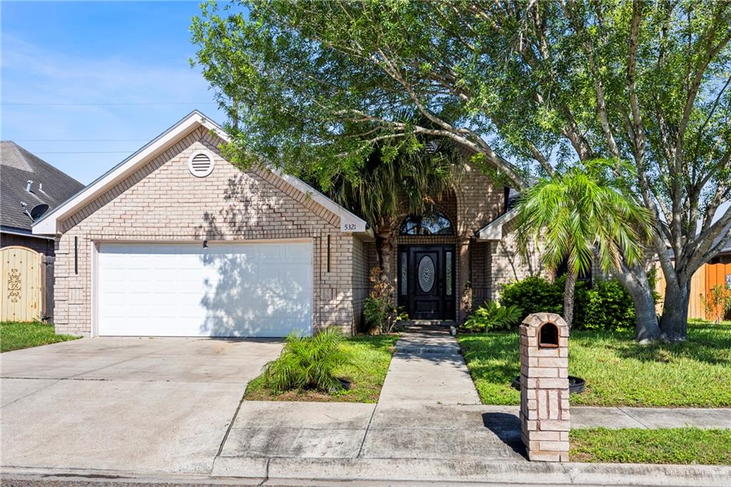 5321 N Cypress Street — photo