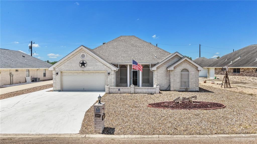 7440 Golf Drive — photo