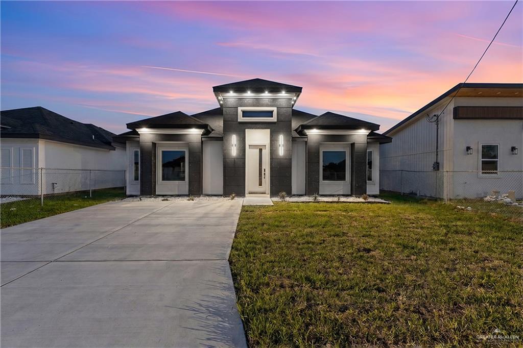 308 Valencia Drive — photo