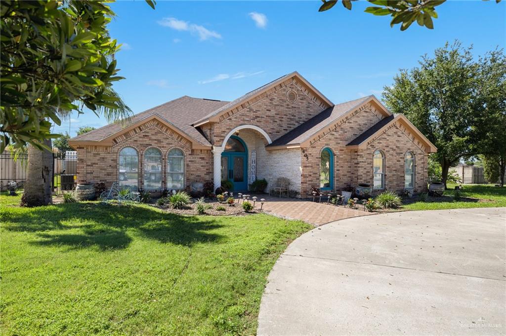 405 Anaqua Drive — photo