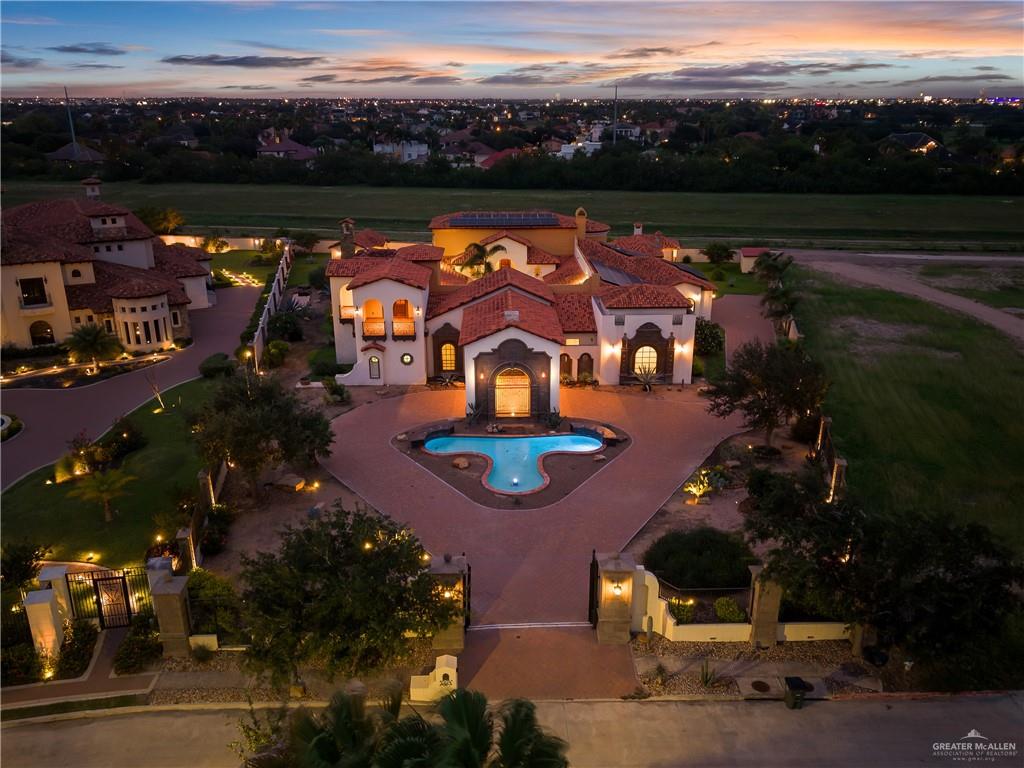 2304 Antigua Drive — photo