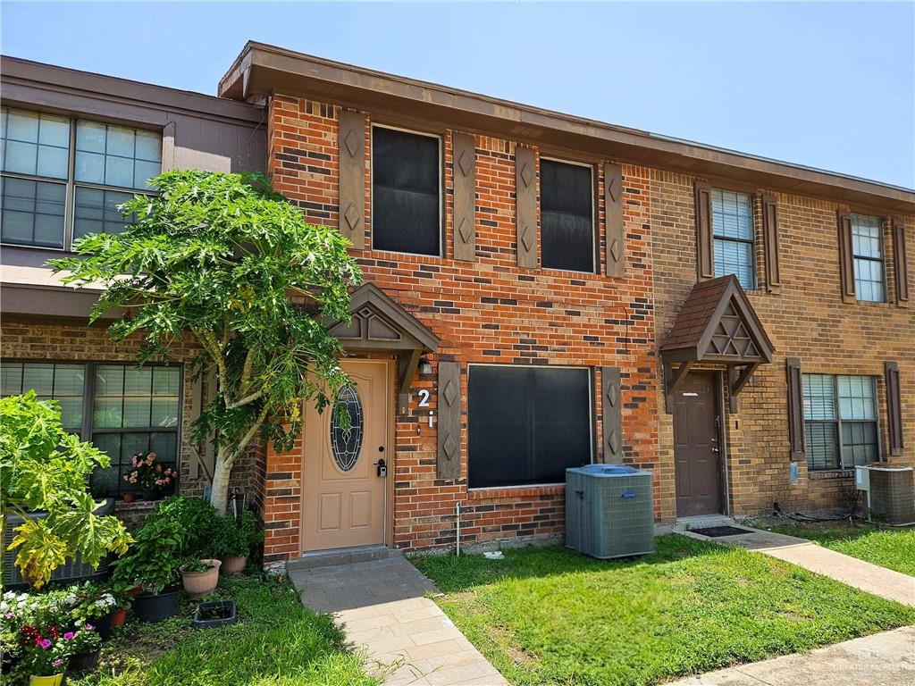 2201 S Jackson Road 2-I — photo