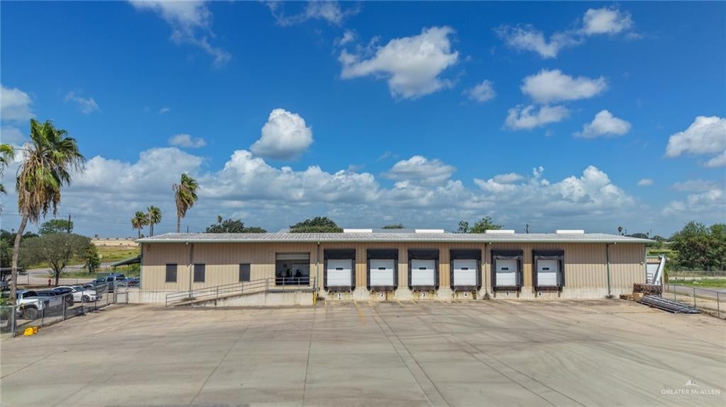 411 E Produce Road — photo