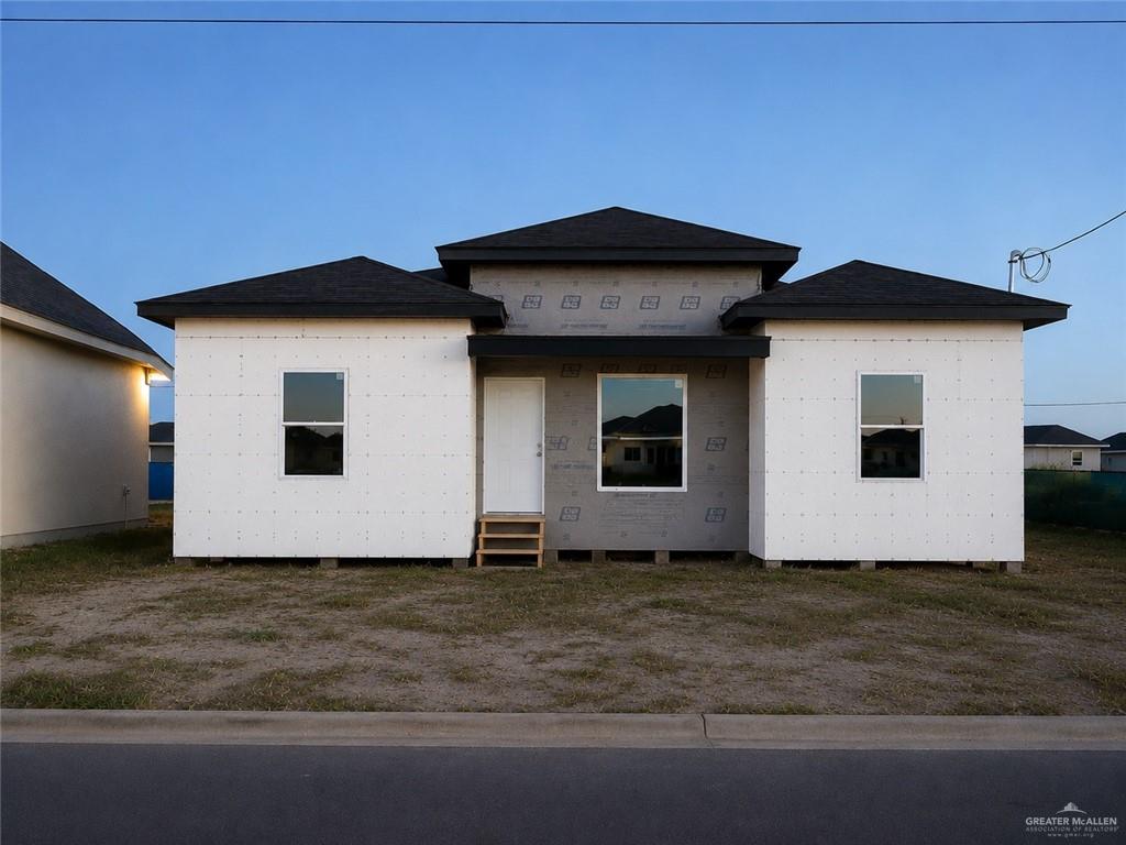 313 Valencia Drive — photo