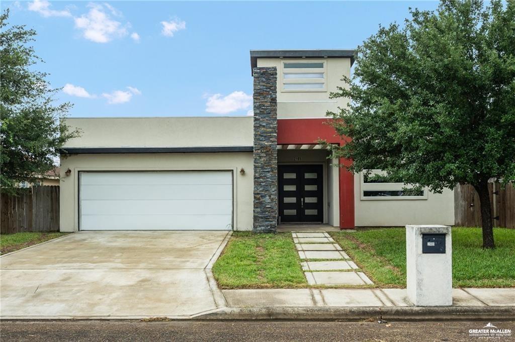 2105 Azalea Street — photo