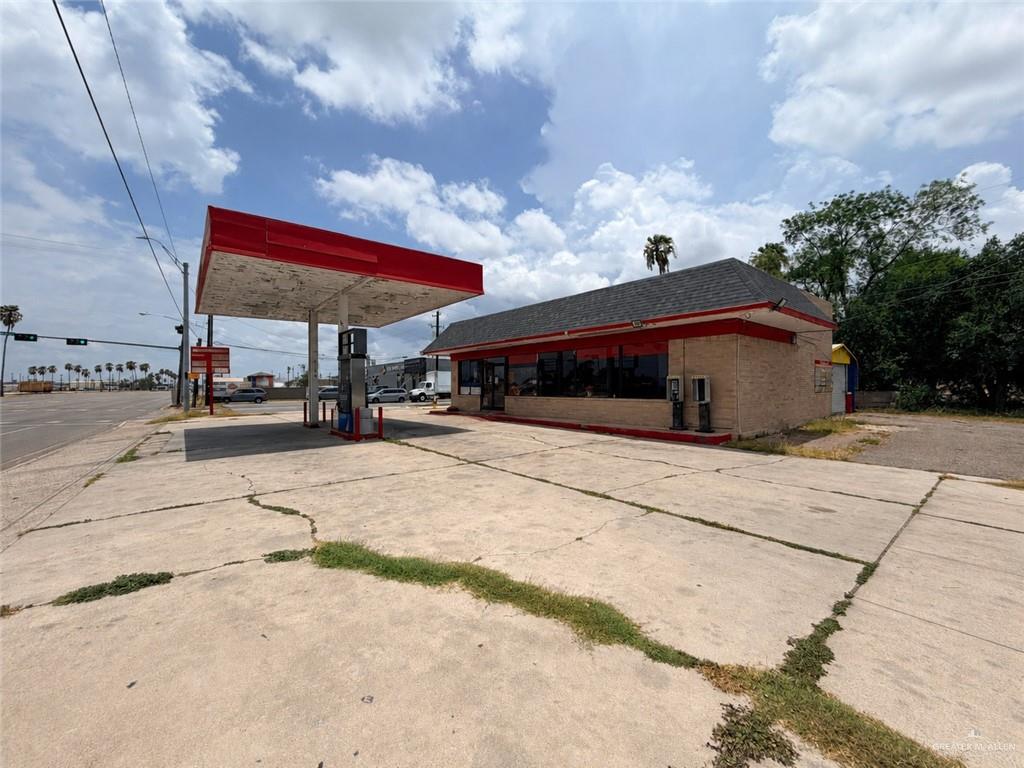 301 W US Highway 83 — photo