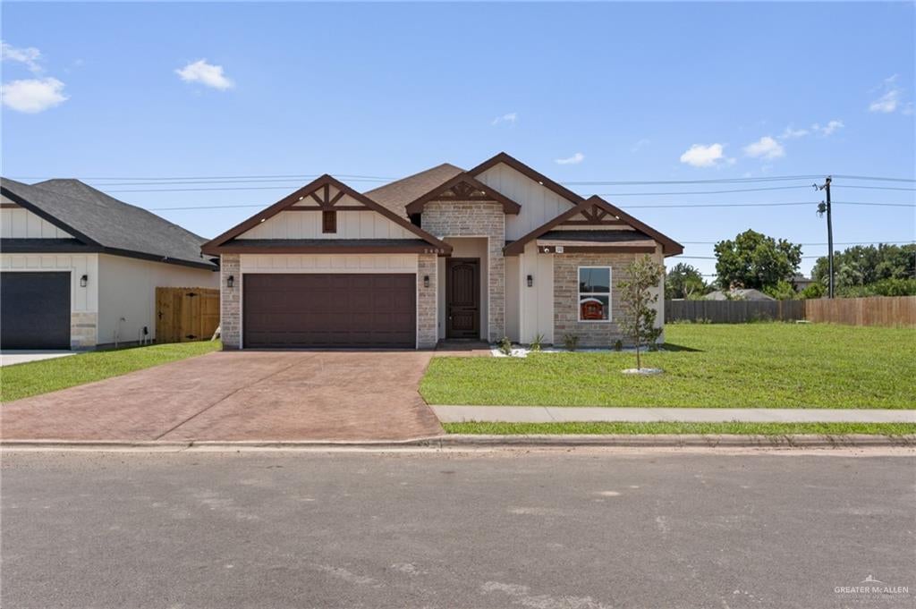 2405 Blue Sky Drive — photo