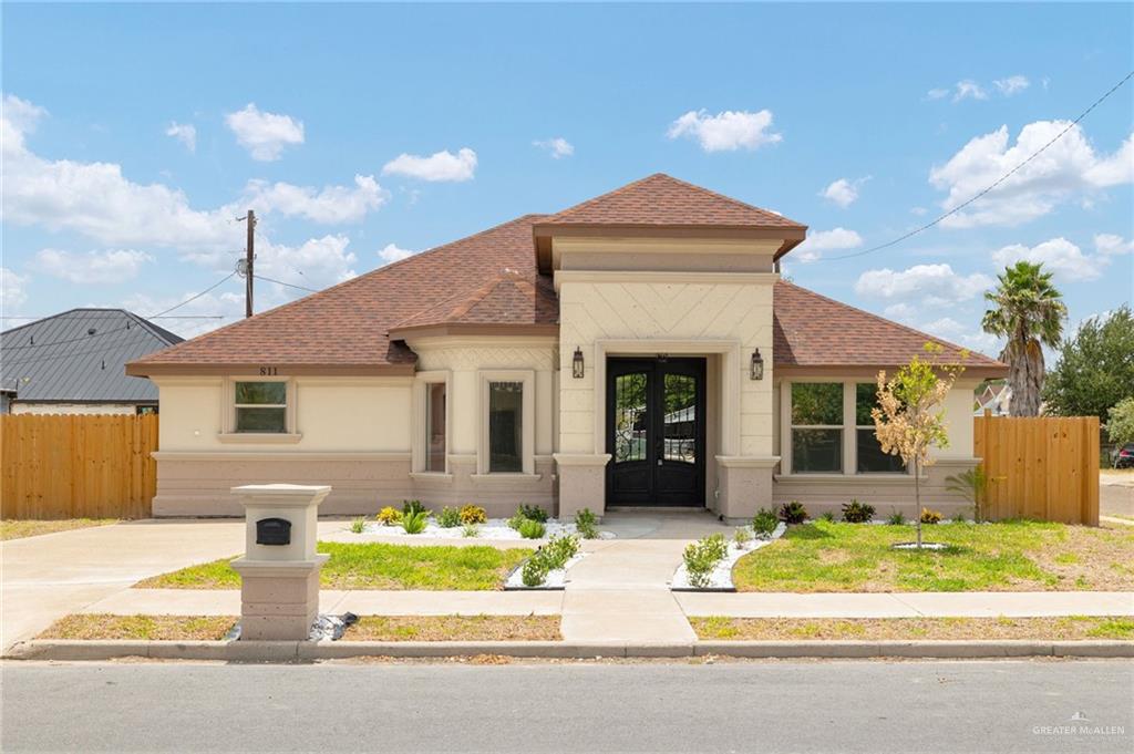 811 Guadalupe Drive — photo