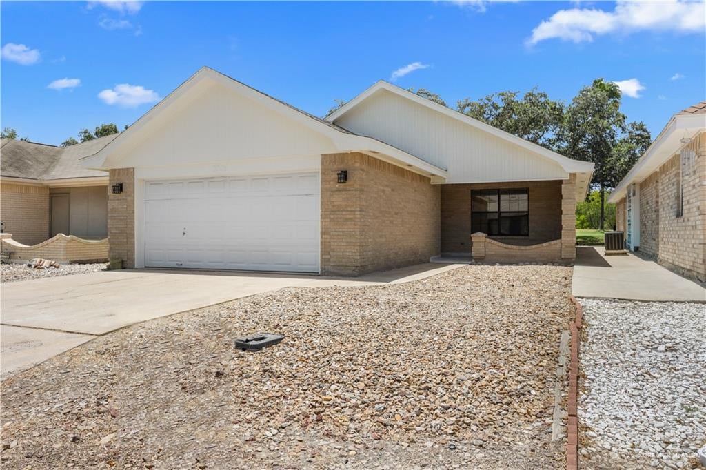 2706 Ashley Drive — photo