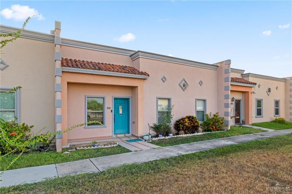 2935 Allen Drive — photo