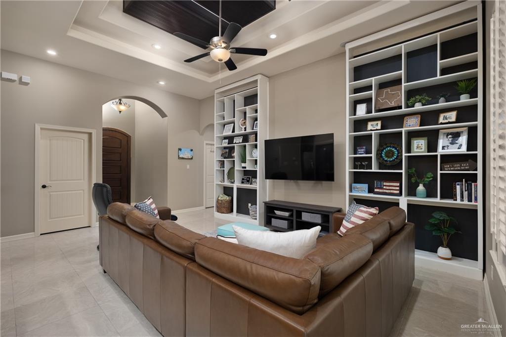 3412 Umar Avenue, McAllen, TX 78504 — photo 2