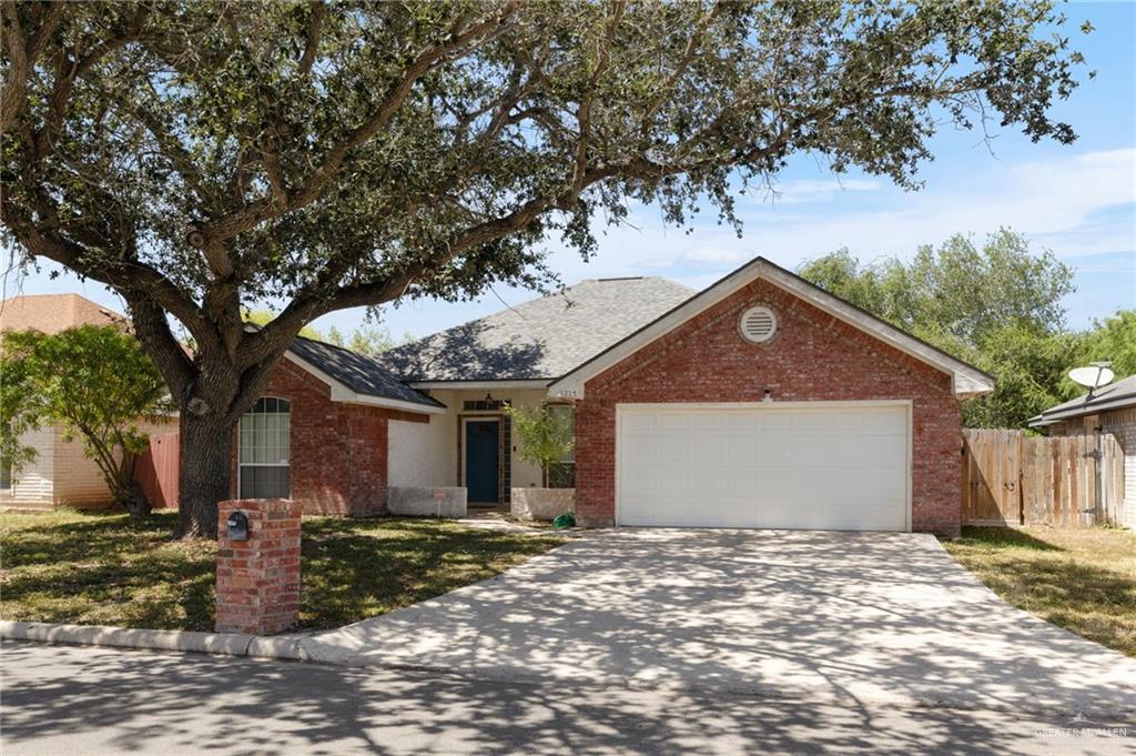 1817 Lauren Lane — photo