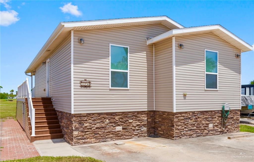 576 Sand Dollar Drive — photo