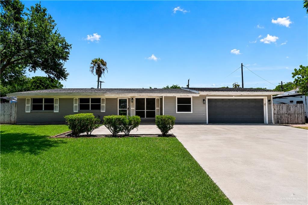 1009 Ash Drive — photo