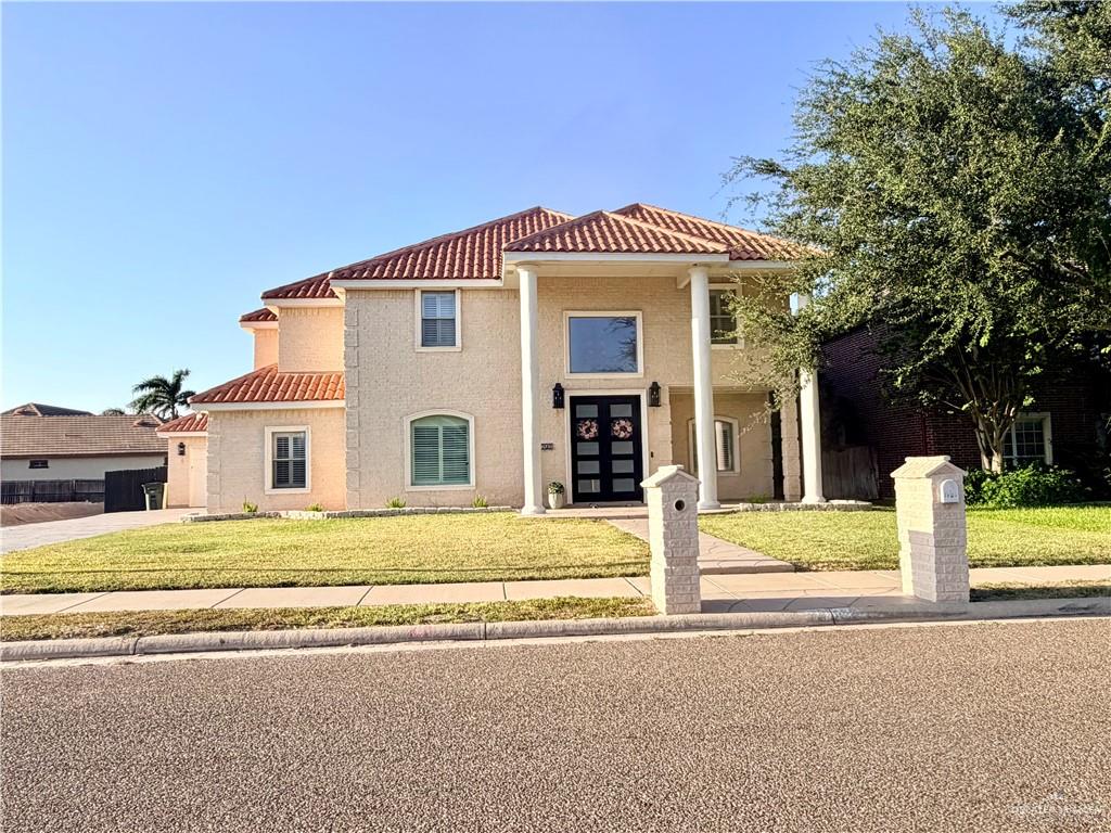 1703 Stonegate Drive — photo