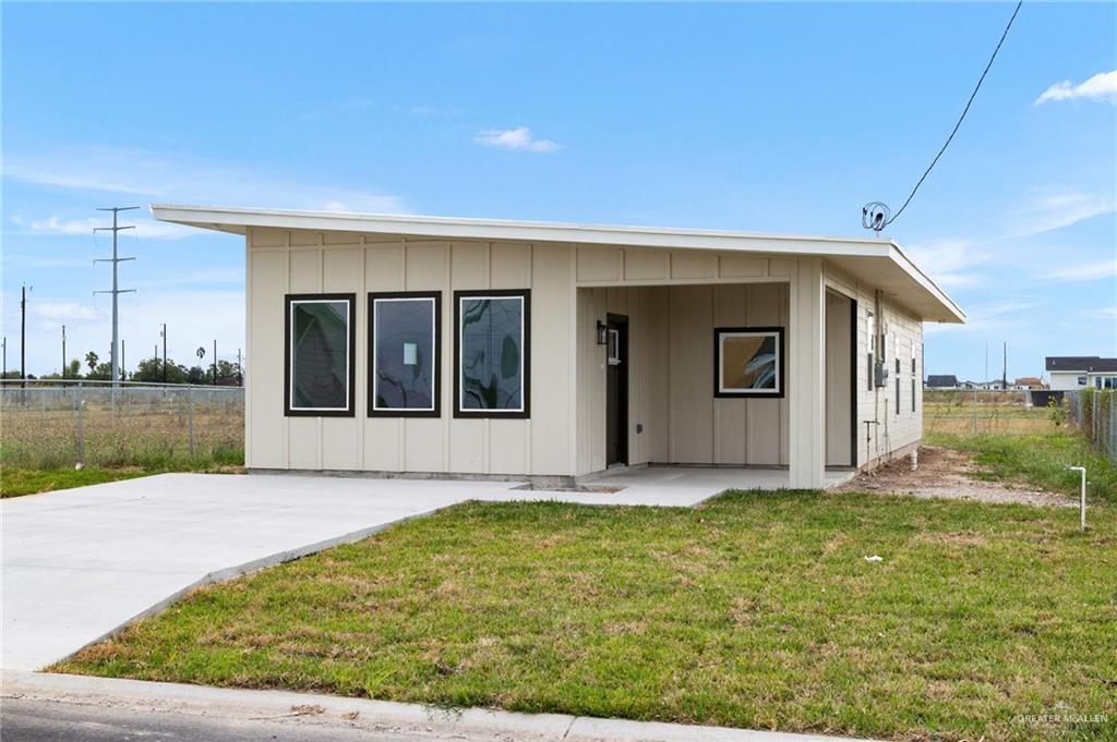 321 Merida Drive — photo
