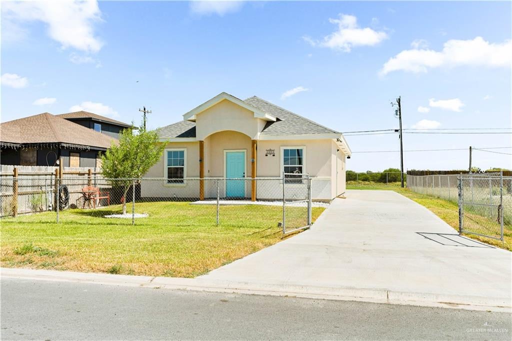 3989 Hoover Street — photo