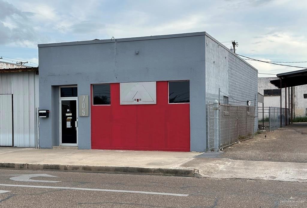 705 W Jackson Avenue — photo