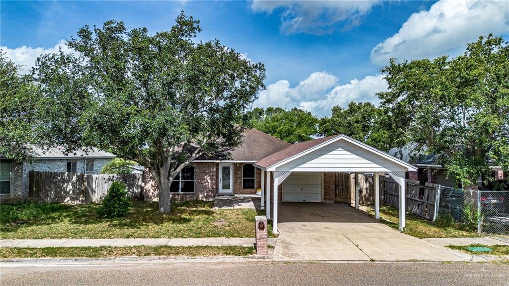 309 Amber Drive — photo