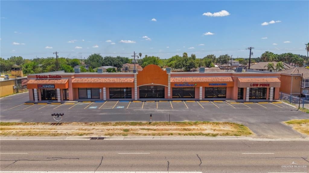 727 SW Expressway 83 5 — photo