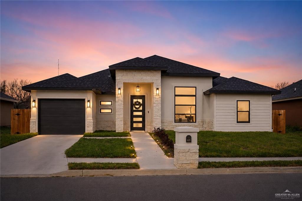 611 Seguin Loop — photo