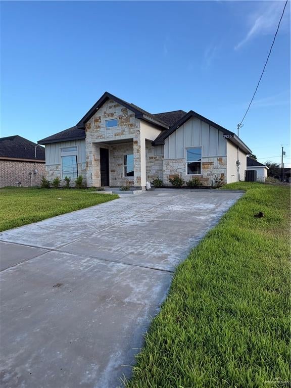 2926 Rio Red Circle Road — photo