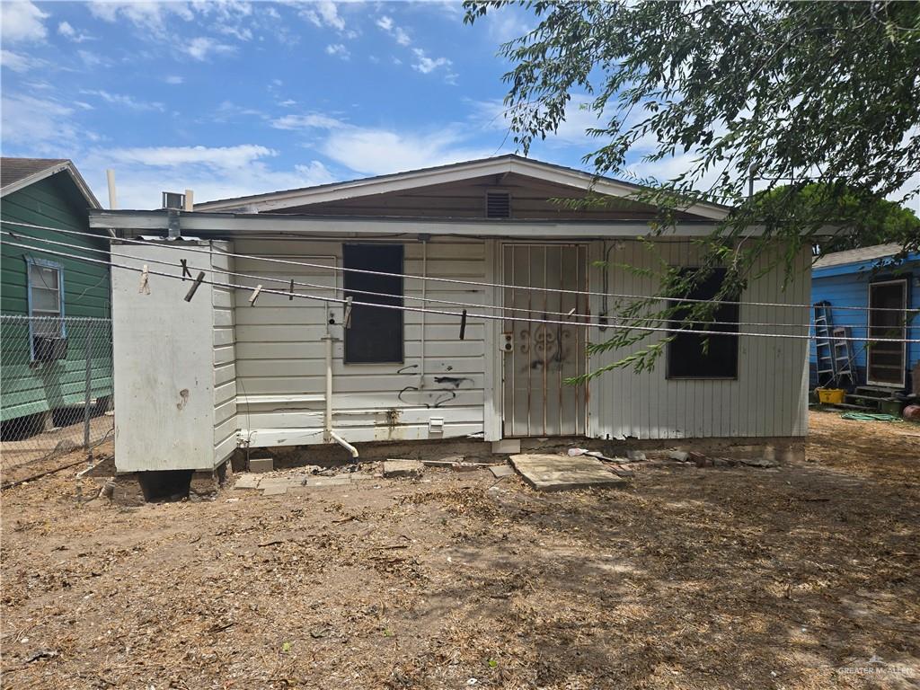 512 E Bell Avenue, Pharr, TX 78577 — photo 2
