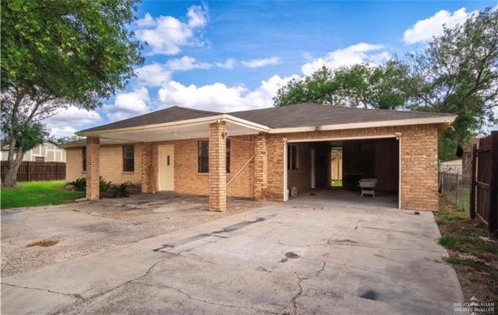 3109 Raul Gonzalez Drive — photo