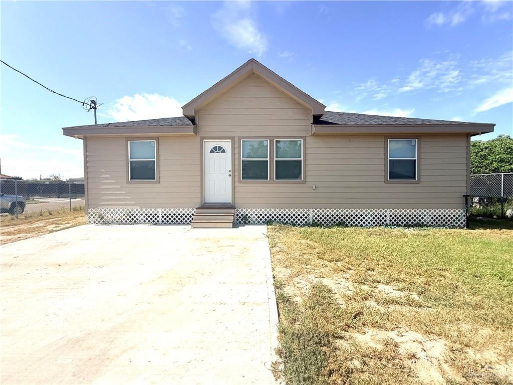 1001 Monica Avenue — photo