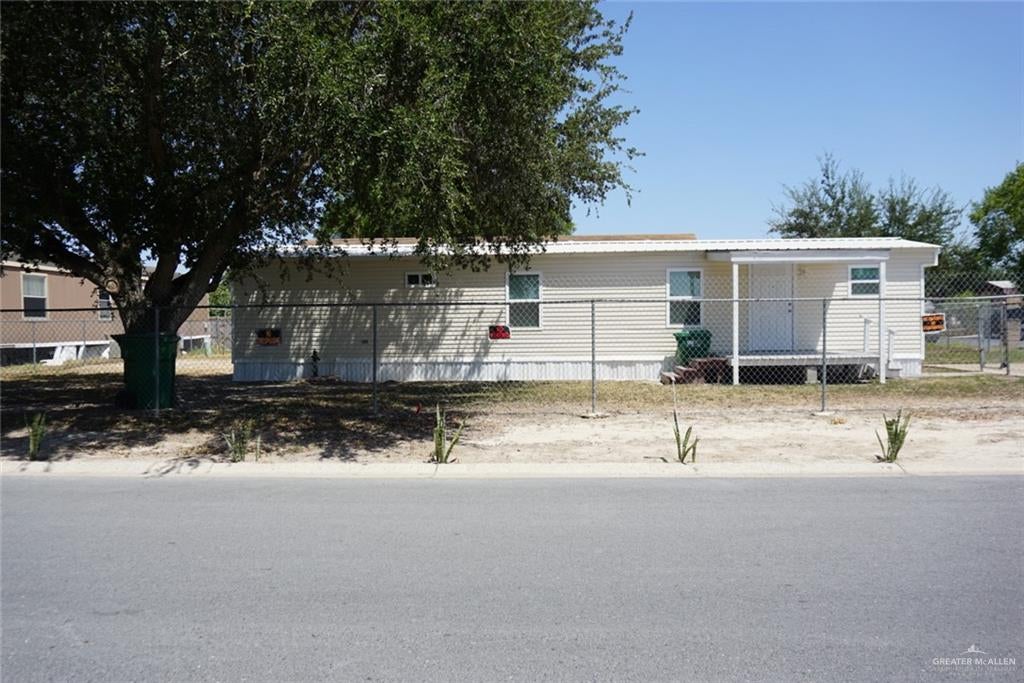 1014 W Violet Drive — photo