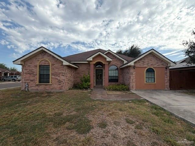 207 Fudge Drive — photo