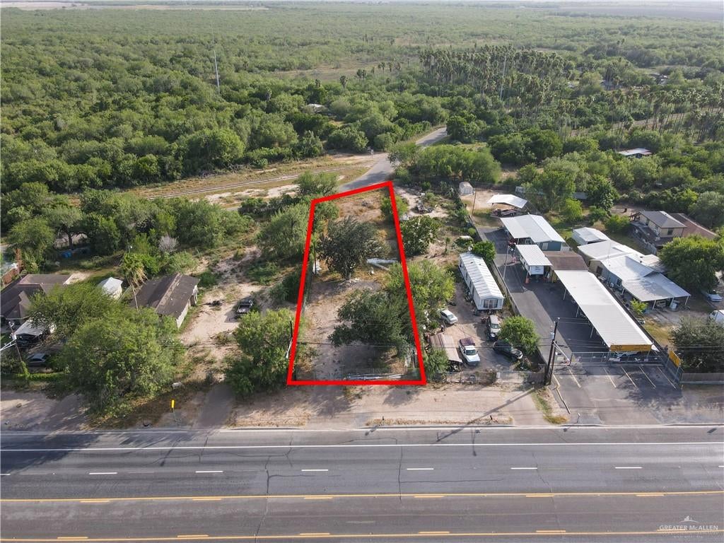 7421 US Highway Business 83 — photo