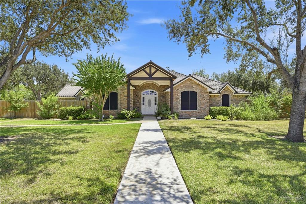 2623 Woodland Drive — photo