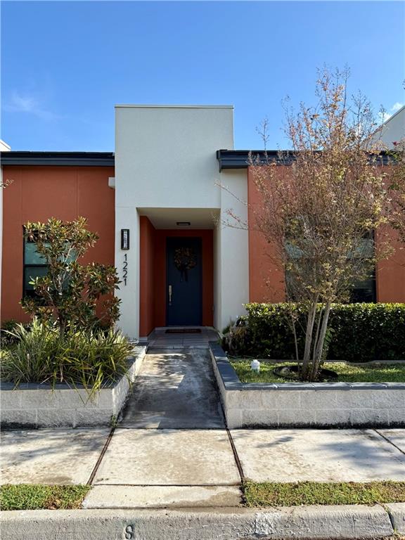1221 Ozark Avenue — photo