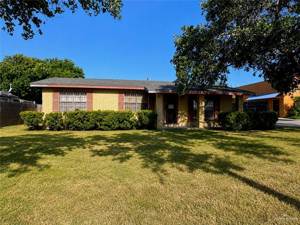 1622 N Raul Longoria Road — photo