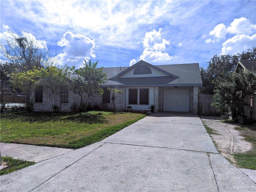 1002 E Stonegate Drive — photo