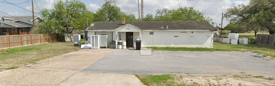 3117 E Pike Boulevard — photo