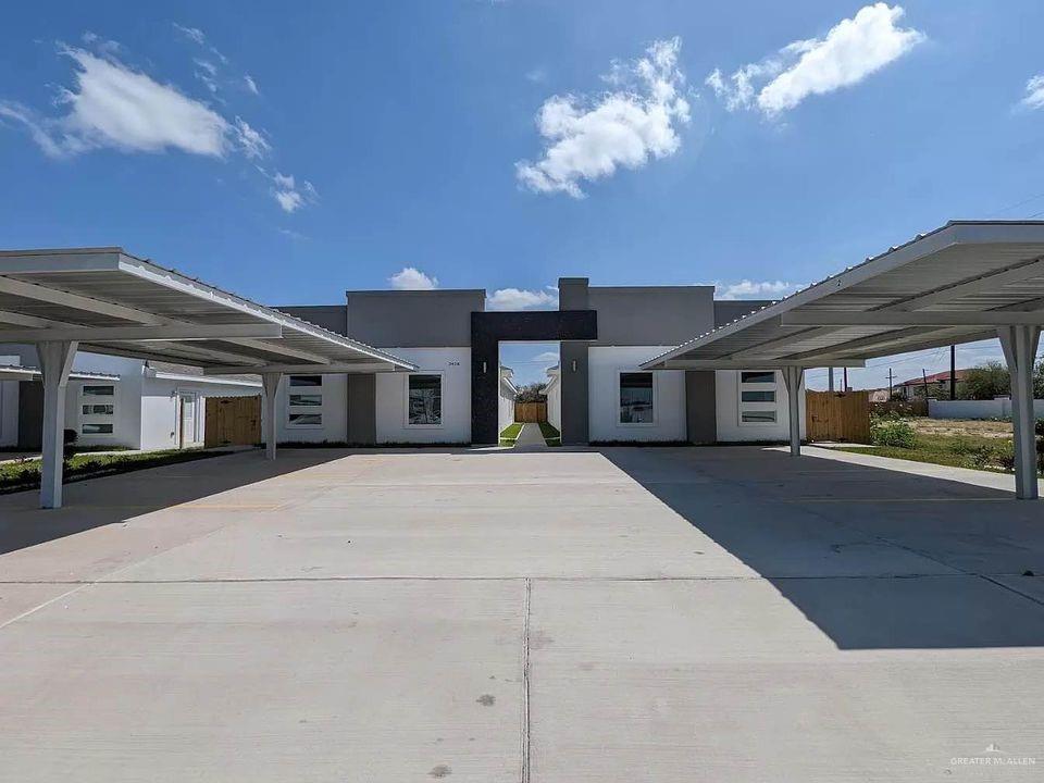 3408 Colt Lane 3 — photo