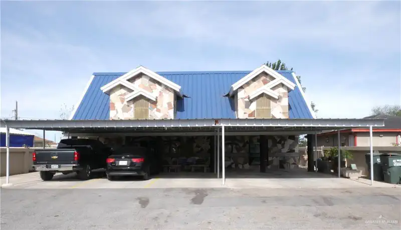 1212 Bobby Drive — photo